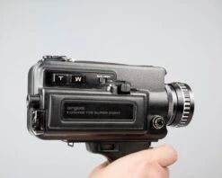 Argus Cosina Model 735 Super 8 Movie Camera(Argus Cosina Model 735 Super 8 Movie Camera) -Vintage Camera Store Argus cosina 735 super 8 movie camera 202304193702