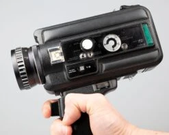 Argus Cosina Model 735 Super 8 Movie Camera(Argus Cosina Model 735 Super 8 Movie Camera) -Vintage Camera Store Argus cosina 735 super 8 movie camera 202304193704