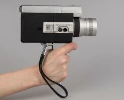 Canon® Canon Zoom 518 Super 8 Movie Camera(Canon Zoom 518 Super 8 Movie Camera)