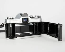 Canon® Canon AT-1 35mm SLR With Canon FD 50mm F1.8 Lens(Canon At 1 35mm Slr With Canon Fd 50mm F1 8 Lens) 20 Canon® Canon AT-1 35mm SLR With Canon FD 50mm F1.8 Lens(Canon At 1 35mm Slr With Canon Fd 50mm F1 8 Lens) -Vintage Camera Store Canon at 1 35mm slr with FD50mmf18 202306044308