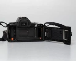 Canon® Canon EOS Rebel XS 35mm Film SLR Kit W/ EF 35-80mm Lens + Camera Bag + Box(Canon Eos Rebel Xs 35mm Film Slr Kit W Ef 35 80mm Lens Camera Bag Box) -Vintage Camera Store Canon eso rebel XS kit 20250414 3