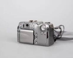 Canon® Canon Powershot G2 Digicam W/ 4 MP CCD Sensor; Includes 256MB CF Card + 2 Batteries W/ Charger + Original Box, Manuals & Accessories(Canon Powershot G2 Digicam W 4 Mp Ccd Sensor Includes 256mb Cf Card 2 Batteries W Charger Original Box Manuals Accessories) -Vintage Camera Store Canon powershot G2 4mp CCD digicam 20240305 751