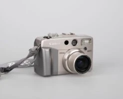 Canon® Canon Powershot G2 Digicam W/ 4 MP CCD Sensor; Includes 256MB CF Card + 2 Batteries W/ Charger + Original Box, Manuals & Accessories(Canon Powershot G2 Digicam W 4 Mp Ccd Sensor Includes 256mb Cf Card 2 Batteries W Charger Original Box Manuals Accessories) -Vintage Camera Store Canon powershot G2 4mp CCD digicam 20240305 757