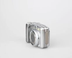 Canon® Canon Powershot A720 IS Digicam W/ 8 MP CCD Sensor (uses AA Batteries And SD Memory Cards)(Canon Powershot A720 Is Digicam W 8 Mp Ccd Sensor Uses Aa Batteries And Sd Memory Cards) -Vintage Camera Store Canon powershot a720IS digicam 202305104173