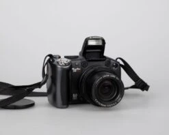 Canon® Canon Powershot S5 IS Digicam W/ 8 MP CCD Sensor + 4 GB SD Card (uses AA Batteries)(Canon Powershot S5 Is Digicam W 8 Mp Ccd Sensor 4 Gb Sd Card Uses Aa Batteries) -Vintage Camera Store Canon powershot s5IS 8mp CCD digicam 20240307 906