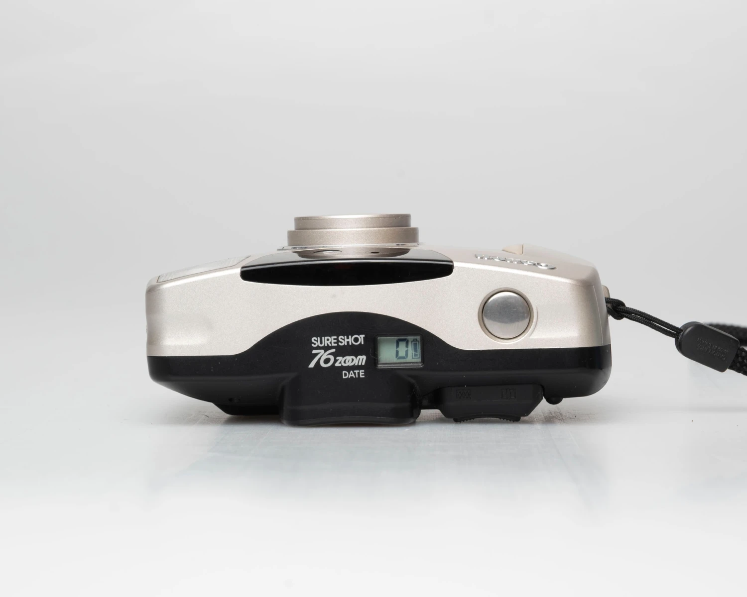 Canon® Canon Sure Shot Zoom 76 Date 35mm Film Camera W/ Case (serial 4575391)(Canon Sure Shot Zoom 76 Date 35mm Film Camera W Case Serial 4575391) - Image 9