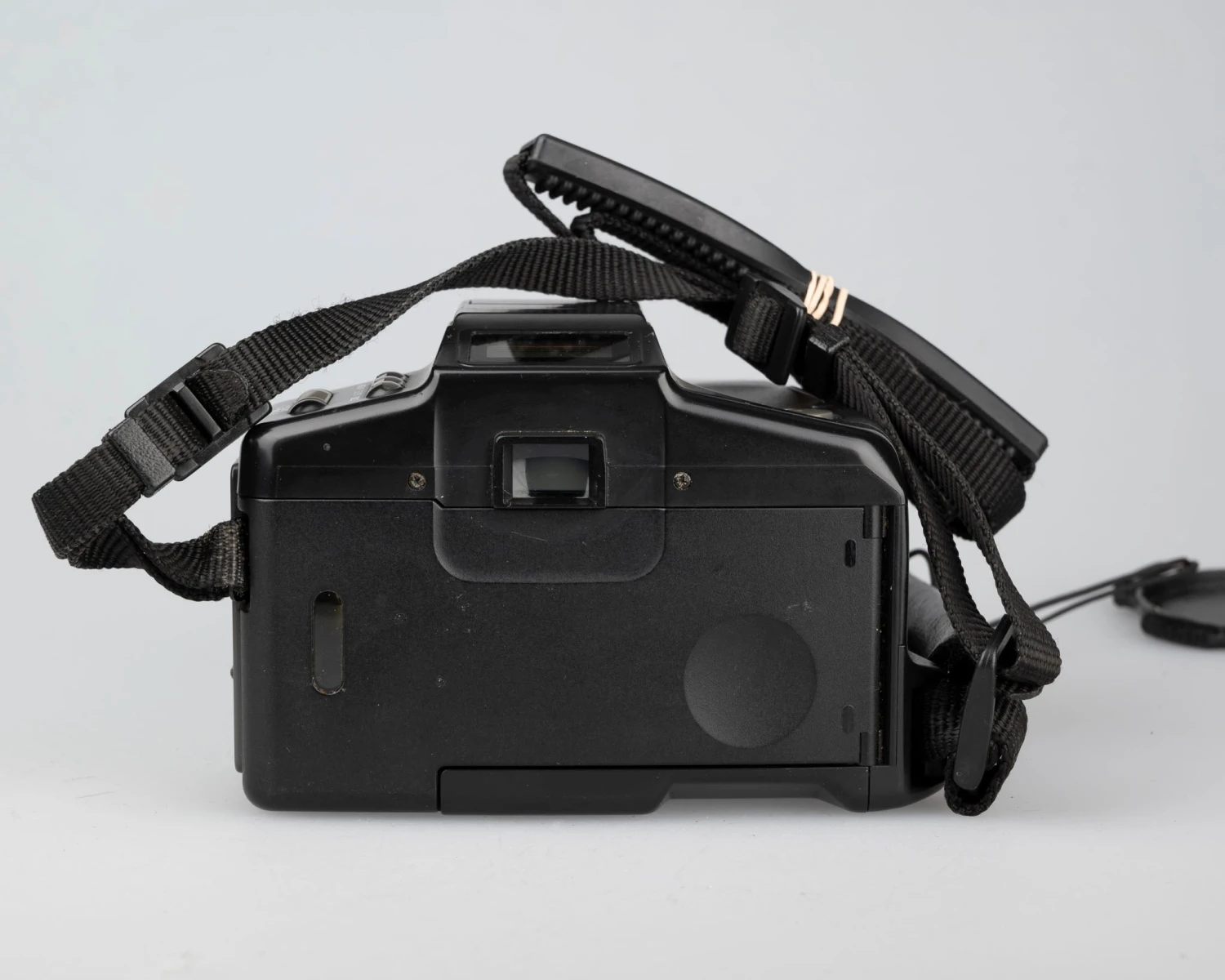 Chinon Genesis 'bridge' 35mm Film SLR With 35-80mm Lens (serial 1082134)(Chinon Genesis Bridge 35mm Film Slr With 35 80mm Lens Serial 1082134) 6 Chinon Genesis 'bridge' 35mm Film SLR With 35-80mm Lens (serial 1082134)(Chinon Genesis Bridge 35mm Film Slr With 35 80mm Lens Serial 1082134) - Image 6