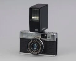 Direct Film CD35 (Halina 35-600) 35mm Film Camera W/50B Flash(Direct Film Cd35 Halina 35 600 35mm Film Camera) -Vintage Camera Store Direct Film CD35 35mm Film camera ser3723885020200528 044