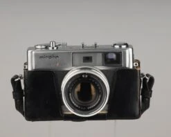 Minolta Hi-Matic 9 35mm Rangefinder Camera With Original Case(Minolta Hi Matic 9 35mm Rangerfinder Camera With Original Case) -Vintage Camera Store Minolta Hi Matic 9 ser707317 20200707 465