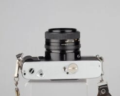 Minolta XG-1n 35mm SLR With 50mm MD Lens (serial 3300630)(Minolta Xg 1n 35mm Slr With 50mm Md Lens Serial 3300630) 12 Minolta XG-1n 35mm SLR With 50mm MD Lens (serial 3300630)(Minolta Xg 1n 35mm Slr With 50mm Md Lens Serial 3300630) -Vintage Camera Store Minolta XG 1 35mm SLR serial 3300630 20220501883