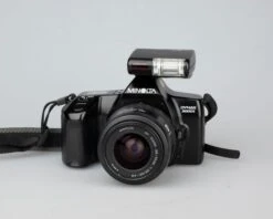 Minolta Dynax 3000i 35mm SLR W/ Minolta AF Zoom 35-70mm + Program D 314i Flash(Minolta Dynax 3000i 35mm Slr W Minolta Af Zoom 35 70mm Program D 314i Flash) -Vintage Camera Store Minolta dynax 3000i 35mm slr 202302273278