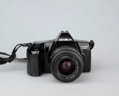 Minolta Dynax 3000i 35mm SLR W/ Minolta AF Zoom 35-70mm + Program D 314i Flash(Minolta Dynax 3000i 35mm Slr W Minolta Af Zoom 35 70mm Program D 314i Flash) -Vintage Camera Store Minolta dynax 3000i 35mm slr 202302273283