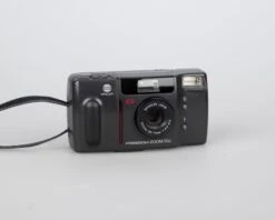 Minolta Freedom Zoom 70c 35mm Camera W/ Case (serial 3520838)(Minolta Freedom Zoom 70c 35mm Camera W Case Serial 3520838) -Vintage Camera Store Minolta freedom70C 35mm film pns camera serial 3520838 20240720 1788