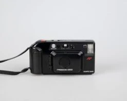Minolta Freedom 200 Autofocus 35mm Camera(Minolta Freedom 200 Autofocus 35mm Camera) -Vintage Camera Store Minolta freedom 200 35mm film pns camera 20240421 1468