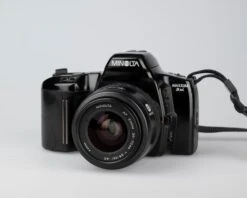 Minolta Maxxum 3xi 35mm Film SLR W/ 35-70mm Lens (serial 01411314)(Minolta Maxxum 3xi 35mm Film Slr W 35 70mm Lens Serial 01411314) -Vintage Camera Store Minolta maxxum 3xi 35mm SLR camera serial 01411314 202212172840