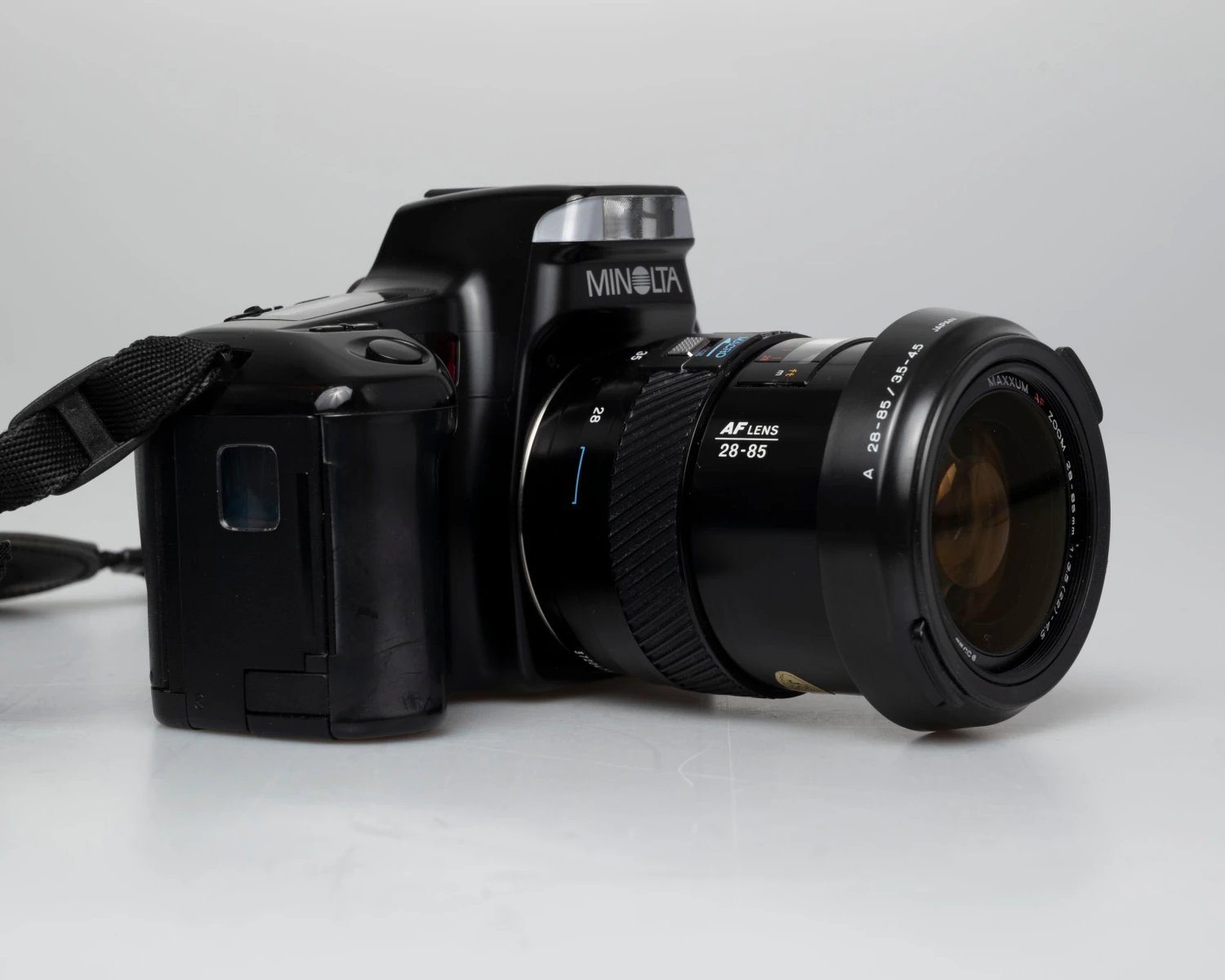 Minolta Maxxum 5000i 35mm Film SLR W/ 28-85mm Lens(Minolta Maxxum 5000i 35mm Film Slr W 28 85mm Lens) - Image 7