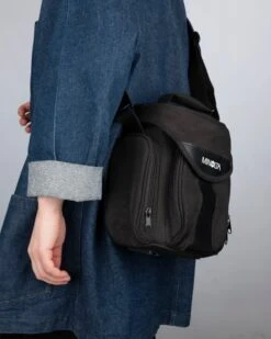 Minolta Compact Black Camera Shoulder Bag(Minolta Compact Black Camera Shoulder Bag) -Vintage Camera Store Minoltacompact camera Shoulder bag 20240223 704