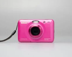 Nikon Coolpix S30 10 MP Digicam W/ 4GB SD Card (serial 52004673)(Nikon Coolpix S30 10 Mp Digicam W 4gb Sd Card Serial 52004673) -Vintage Camera Store NIKON COOLPIX S30 PINK DIGITAL camera serial 52004673 20241210 17