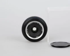 Olympus Zuiko Digital 25mm 1:2.8 Pancake Lens (Four-Thirds Mount)(Olympus Zuiko Digital 25mm 1 2 8 Pancake Lens Four Thirds Mount)