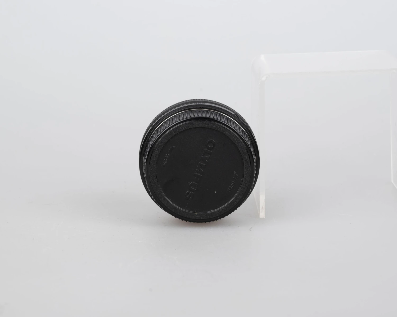 Olympus Zuiko Digital 25mm 1:2.8 Pancake Lens (Four-Thirds Mount)(Olympus Zuiko Digital 25mm 1 2 8 Pancake Lens Four Thirds Mount) 6 Olympus Zuiko Digital 25mm 1:2.8 Pancake Lens (Four-Thirds Mount)(Olympus Zuiko Digital 25mm 1 2 8 Pancake Lens Four Thirds Mount) - Image 6