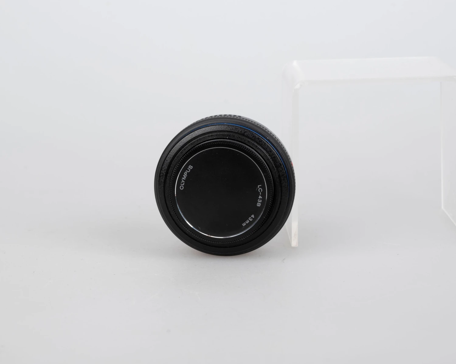 Olympus Zuiko Digital 25mm 1:2.8 Pancake Lens (Four-Thirds Mount)(Olympus Zuiko Digital 25mm 1 2 8 Pancake Lens Four Thirds Mount) 7 Olympus Zuiko Digital 25mm 1:2.8 Pancake Lens (Four-Thirds Mount)(Olympus Zuiko Digital 25mm 1 2 8 Pancake Lens Four Thirds Mount) - Image 7