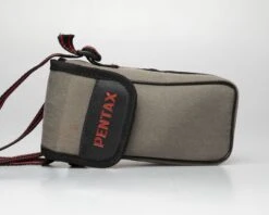 Pentax Zoom-70 (IQZoom) 35mm Camera W/case (serial 5186332)(Pentax Zoom 70 Iqzoom 35mm Camera W Case Serial 5186332) -Vintage Camera Store Pentax Zoom70 35mm pns camera serial 5186332 20250314