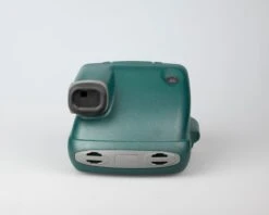 Polaroid 600 OneStep Express Instant Camera (serial CA8OCQEBCFJA)(Polaroid 600 Onestep Express Instant Camera Serial Ca8ocqebcfja) -Vintage Camera Store Polaroid 600 OneStep Express instant camera serial CA8OCQEBCFJA 202304133588