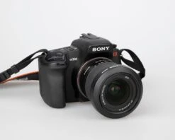 Sony Alpha DSLR-A300 10.2MP CCD SensorDigital SLR Camera W/ DT 18-70mm F/3.5-5.6 Zoom Lens(Sony Alpha Dslra300k 10 2mp Ccd Sensor Digital Slr Camera W Dt 18 70mm F 3 5 5 6 Zoom Lens) -Vintage Camera Store Sony A300 dslr digicam 202305034165