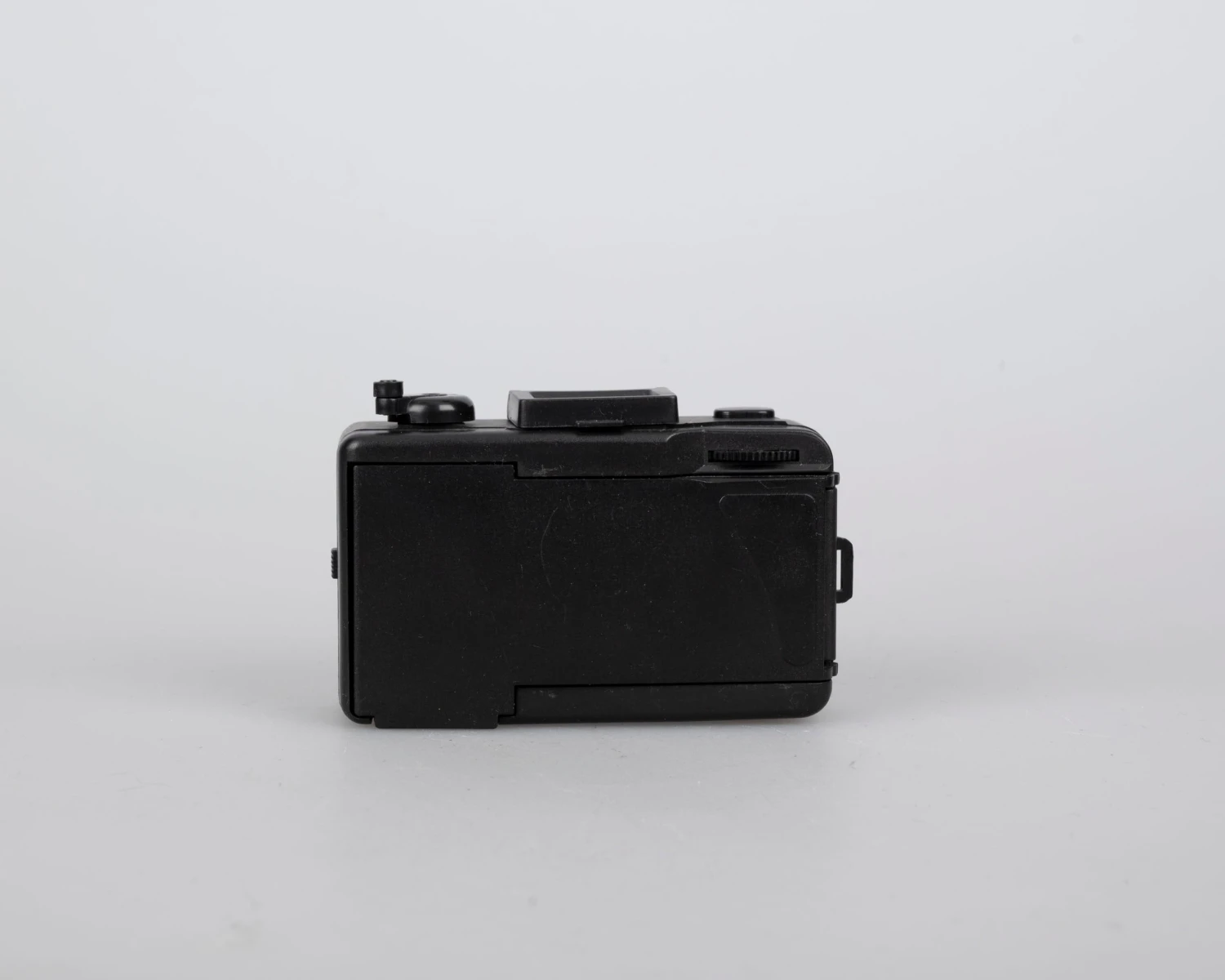 Accoutrements Pop Cam 35mm Novelty 'Andy Warhol' Camera(Accoutrements Pop Cam 35mm Novelty Andy Warhol Camera) 8 Accoutrements Pop Cam 35mm Novelty 'Andy Warhol' Camera(Accoutrements Pop Cam 35mm Novelty Andy Warhol Camera) - Image 8