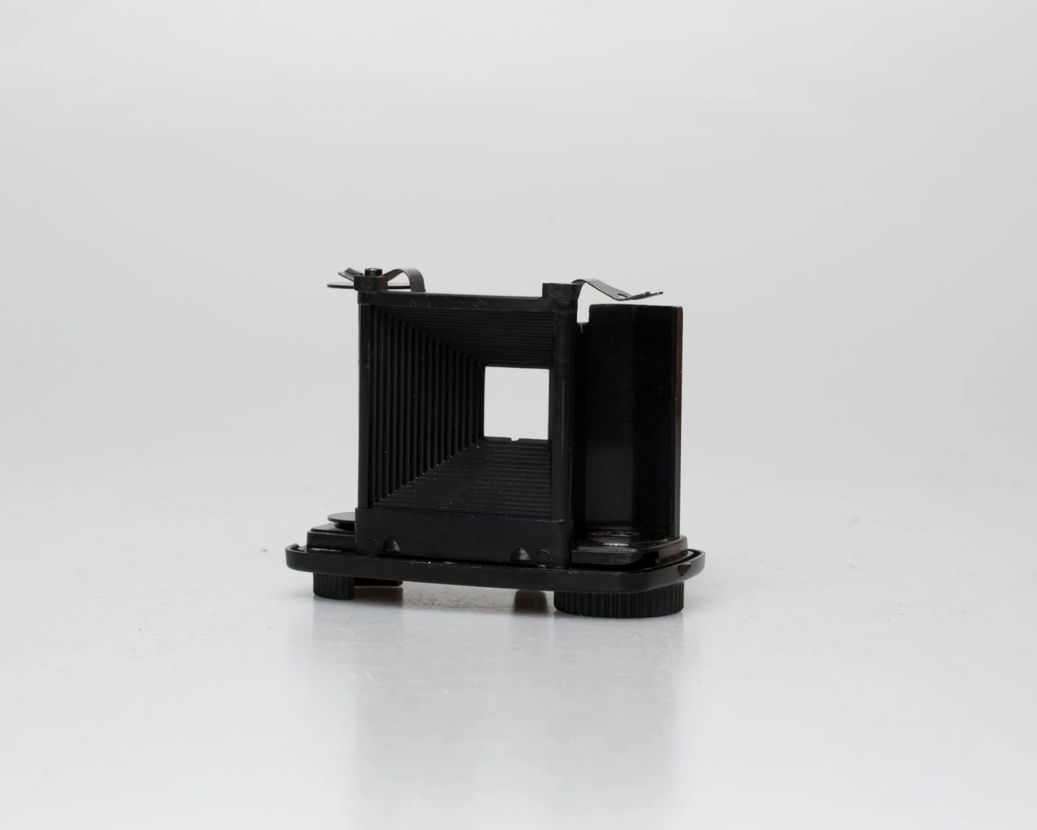 Ansco Cadet Camera Outfit W/ Flash Holder + Bulbs(Ansco Cadet Camera Outfit W Flash Holder Bulbs) 7 Ansco Cadet Camera Outfit W/ Flash Holder + Bulbs(Ansco Cadet Camera Outfit W Flash Holder Bulbs) - Image 7