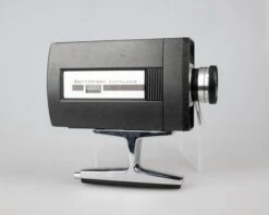 Bell And Howell 8429 Super 8 Movie Camera (serial 25829)(Bell And Howell 8429 Super 8 Movie Camera Serial 25829) -Vintage Camera Store bell And howell 8429 super8 camera 202303233417