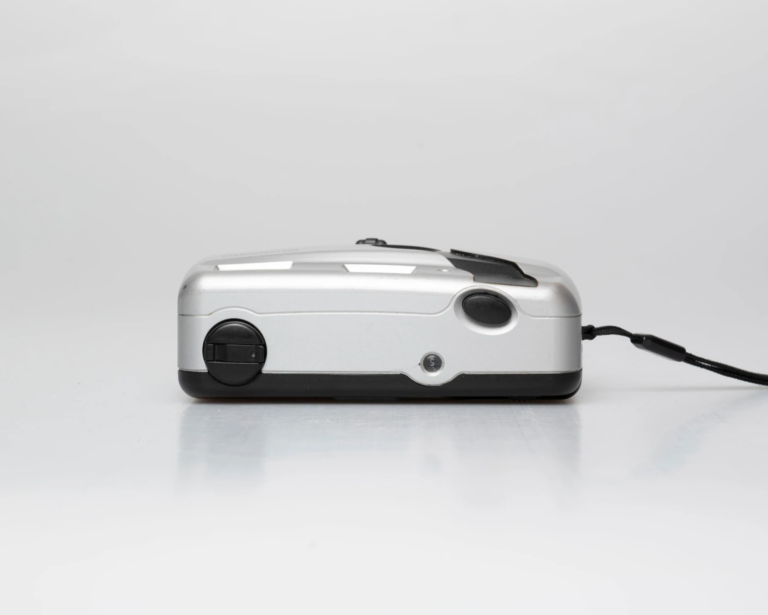 Bell And Howell 602 35mm Camera(Bell And Howell 602 35mm Camera) 6 Bell And Howell 602 35mm Camera(Bell And Howell 602 35mm Camera) - Image 6