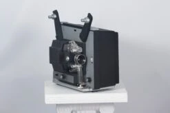 Bell And Howell 461 Super 8 Movie Projector(Bell And Howell 461 Super 8 Movie Projector) -Vintage Camera Store bellandhowell461 20200403 042 7ece21a6 a465 48cd 977e 2ff5fa25b90b