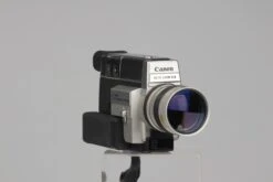 Canon® Canon Auto Zoom 814 Electronic Super 8 Movie Camera(Canon Auto Zoom 814 Electronic Super 8 Movie Camera) -Vintage Camera Store canonAutozoom814electronicsuper8 20200923 1009