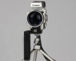 Canon® Canon Auto Zoom 814 Electronic Super 8 Movie Camera(Canon Auto Zoom 814 Electronic Super 8 Movie Camera) -Vintage Camera Store canonAutozoom814electronicsuper8 20200923 1023