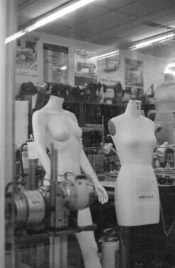 Canon® Canon AE-1 35mm SLR W/ Canon FD 50mm F1.8 Lens + Speedlite 188A Flash + Original Manual (serial 2388361)(Canon Ae 1 35mm Slr W Canon Fd 50mm F1 8 Lens Speedlite 188a Flash Original Manual Serial 2388361) -Vintage Camera Store canon AE 1 35mm film SLR camera serial 2388361 20240109 505