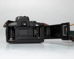 Canon® Canon EOS 700 35mm SLR W/EF 35-80mm Power Zoom Lens + 'ever-ready' Case (serial 1747616)(Canon Eos 700 35mm Slr W Ef 35 80mm Power Zoom Lens Serial 1747616) -Vintage Camera Store canon eos 700 35mm film slr camera serial 1747616 20241229