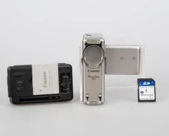 Canon® Canon Powershot TX1 Digicam W/ 4GB SD Card + Battery + Charger(Canon Powershot Tx1 Digicam W 4gb Sd Card Battery Charger)