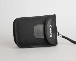 Canon® Canon Snappy V 35mm Camera W/ Case (serial 3007549)(Canon Snappy V 35mm Camera W Case Serial 3007549) -Vintage Camera Store canon snappy V 35mm point and shoot Camera serial 3007549 202310215505