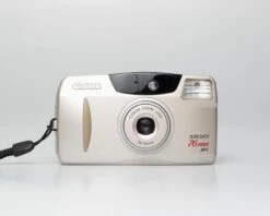 Canon® Canon Sure Shot Zoom 76 35mm Film Camera W/ Case (serial 5842071)(Canon Sure Shot Zoom 76 35mm Film Camera W Case Serial 5842071)