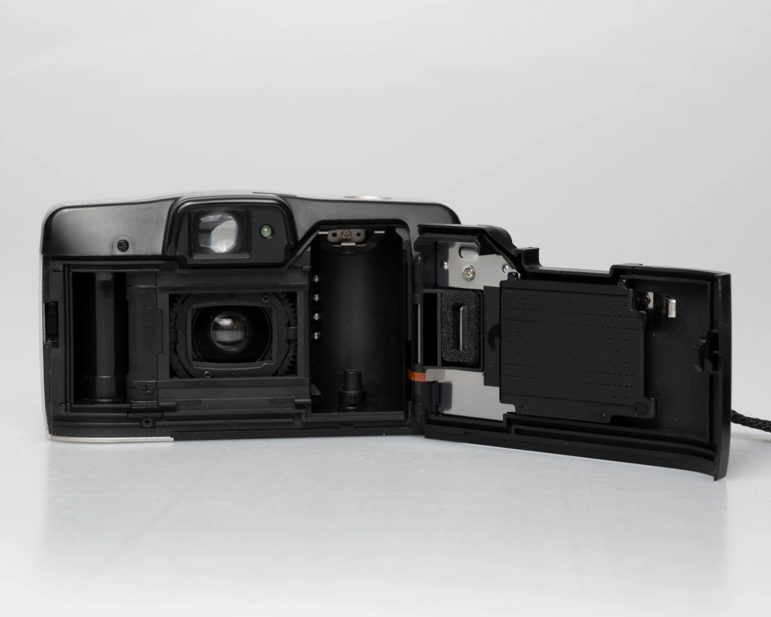 Canon® Canon Sure Shot Zoom 76 35mm Film Camera W/ Case (serial 7033172)(Canon Sure Shot Zoom 76 35mm Film Camera W Case Serial 7033172) 11 Canon® Canon Sure Shot Zoom 76 35mm Film Camera W/ Case (serial 7033172)(Canon Sure Shot Zoom 76 35mm Film Camera W Case Serial 7033172) - Image 11