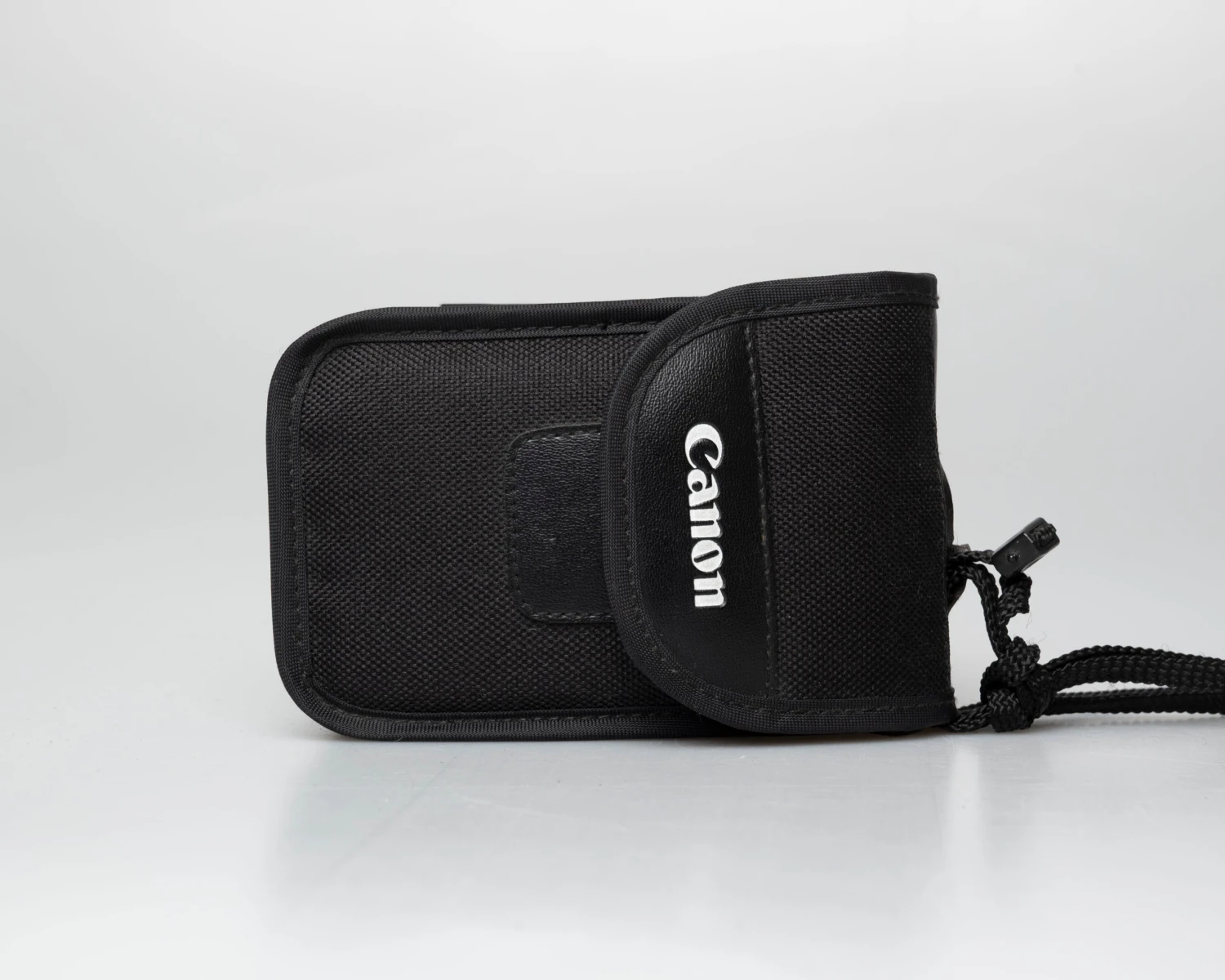 Canon® Canon Sure Shot Zoom 76 35mm Film Camera W/ Case (serial 7033172)(Canon Sure Shot Zoom 76 35mm Film Camera W Case Serial 7033172) 6 Canon® Canon Sure Shot Zoom 76 35mm Film Camera W/ Case (serial 7033172)(Canon Sure Shot Zoom 76 35mm Film Camera W Case Serial 7033172) - Image 6