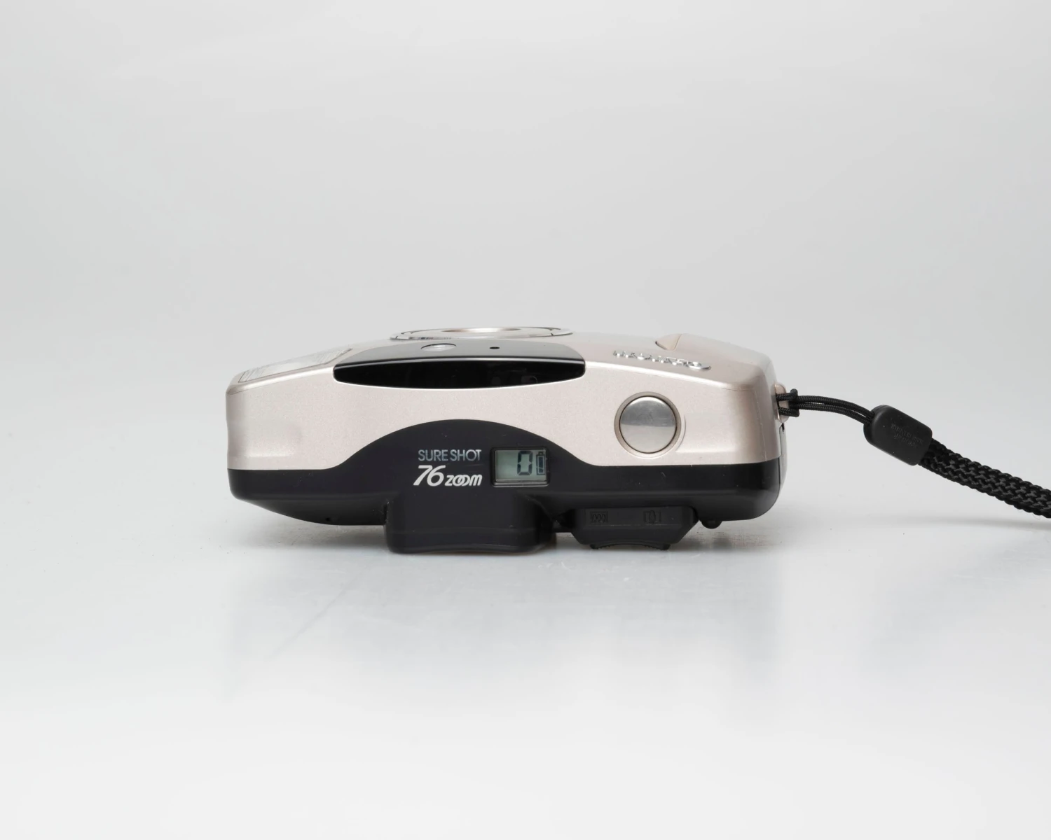 Canon® Canon Sure Shot Zoom 76 35mm Film Camera W/ Case (serial 7033172)(Canon Sure Shot Zoom 76 35mm Film Camera W Case Serial 7033172) 9 Canon® Canon Sure Shot Zoom 76 35mm Film Camera W/ Case (serial 7033172)(Canon Sure Shot Zoom 76 35mm Film Camera W Case Serial 7033172) - Image 9