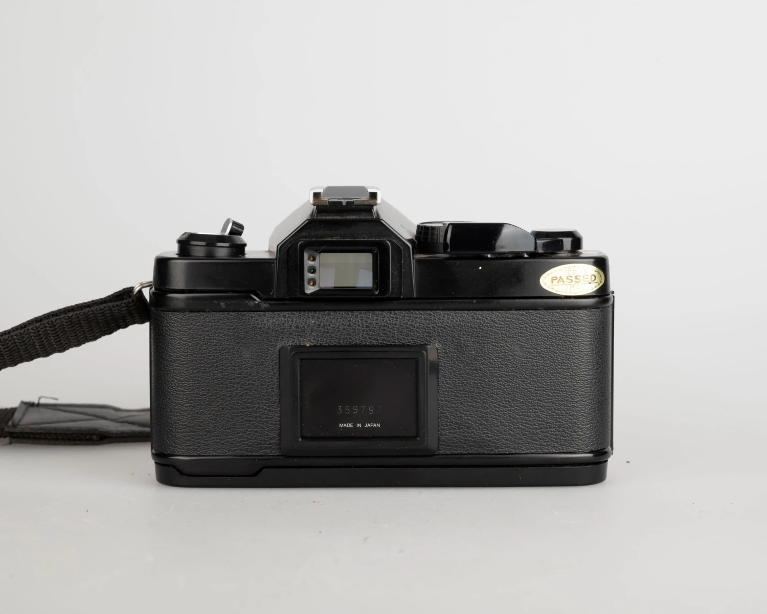 Chinon CM-4s 35mm Film SLR Camera W/ 50mm F1.9 Lens + Ever-ready Case (serial 359792)(Chinon Cm 4s 35mm Film Slr Camera W 50mm F1 9 Lens Ever Ready Case Serial 359792) 9 Chinon CM-4s 35mm Film SLR Camera W/ 50mm F1.9 Lens + Ever-ready Case (serial 359792)(Chinon Cm 4s 35mm Film Slr Camera W 50mm F1 9 Lens Ever Ready Case Serial 359792) - Image 9