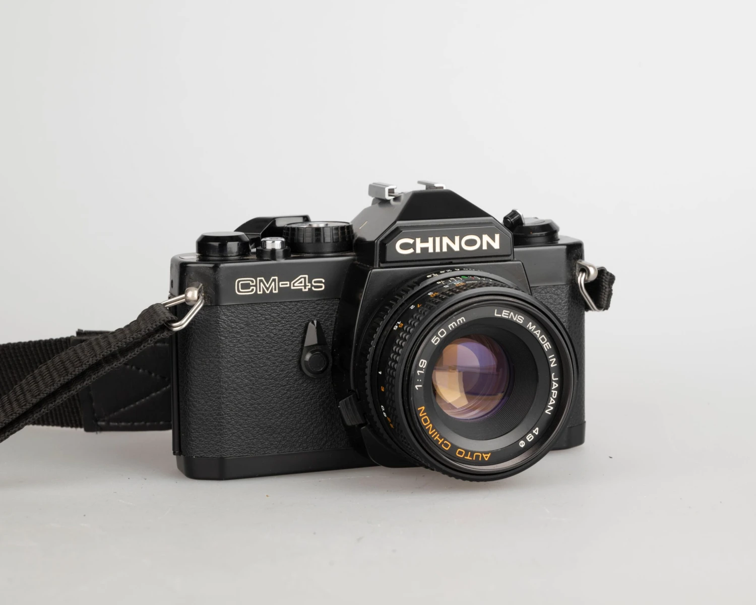 Chinon CM-4s 35mm Film SLR Camera W/ 50mm F1.9 Lens + Ever-ready Case (serial 359792)(Chinon Cm 4s 35mm Film Slr Camera W 50mm F1 9 Lens Ever Ready Case Serial 359792) 5 Chinon CM-4s 35mm Film SLR Camera W/ 50mm F1.9 Lens + Ever-ready Case (serial 359792)(Chinon Cm 4s 35mm Film Slr Camera W 50mm F1 9 Lens Ever Ready Case Serial 359792) - Image 5
