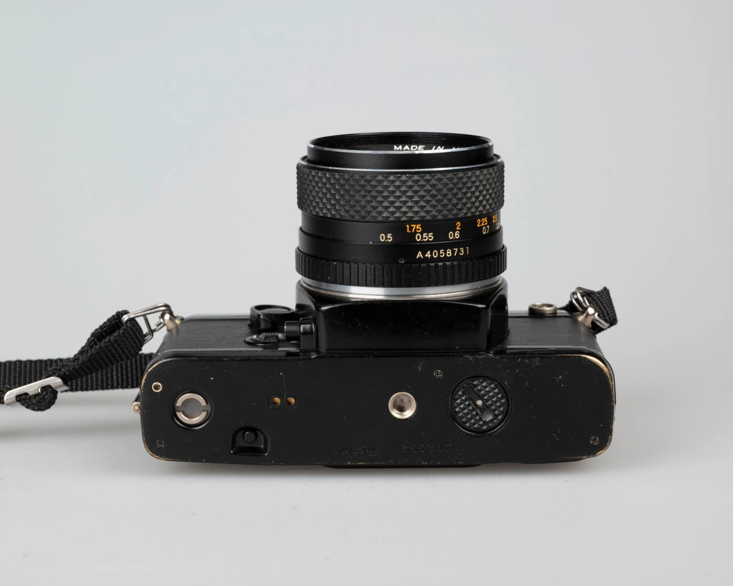 Contax 139 Quartz 35mm SLR W/ DBS 50mm F1.9 Lens(Contax 139 Quartz 35mm Slr W Dbs 50mm F1 9 Lens) 7 Contax 139 Quartz 35mm SLR W/ DBS 50mm F1.9 Lens(Contax 139 Quartz 35mm Slr W Dbs 50mm F1 9 Lens) - Image 7