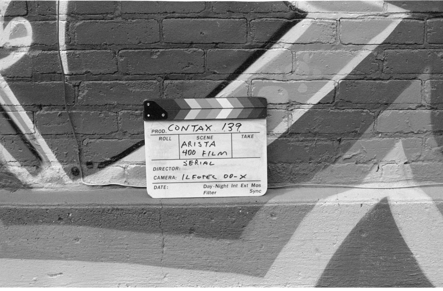 Contax 139 Quartz 35mm SLR W/ DBS 50mm F1.9 Lens(Contax 139 Quartz 35mm Slr W Dbs 50mm F1 9 Lens) 3 Contax 139 Quartz 35mm SLR W/ DBS 50mm F1.9 Lens(Contax 139 Quartz 35mm Slr W Dbs 50mm F1 9 Lens) - Image 3