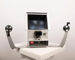 Elmo Editor 912 Dual Type Super 8 And 8mm Viewer/editor (serial 138009)(Elmo Editor 912 Dual Type Super 8 And 8mm Viewer Editor Serial 138009) -Vintage Camera Store elmo super8 viewer editor 202209031584
