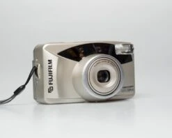 Fujifilm Discovery S1200 Zoom Date 35mm Camera (serial 01255921)(Fujifilm Discovery S1200 Zoom Date 35mm Camera Serial 01255921) -Vintage Camera Store fujifilm discovery s1200 zoom date 35mm film pns camera serial 01255921 20250804 6 be7ed830 54a7 46b4 87cc c0a7f7bfd80c