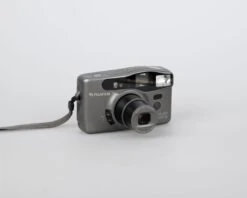Fujifilm DL-260 Zoom MR 35mm Camera W/ Case (serial 80706760)(Fujifilm Dl 260 Zoom Mr 35mm Camera W Case Serial 80706760) -Vintage Camera Store fujifilm dl 270 zoom 35mmm film pns camera serial 80706760 20240812 2252